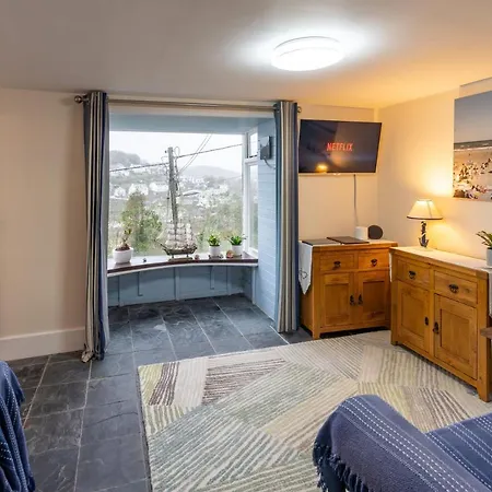 Apartment Self Catering